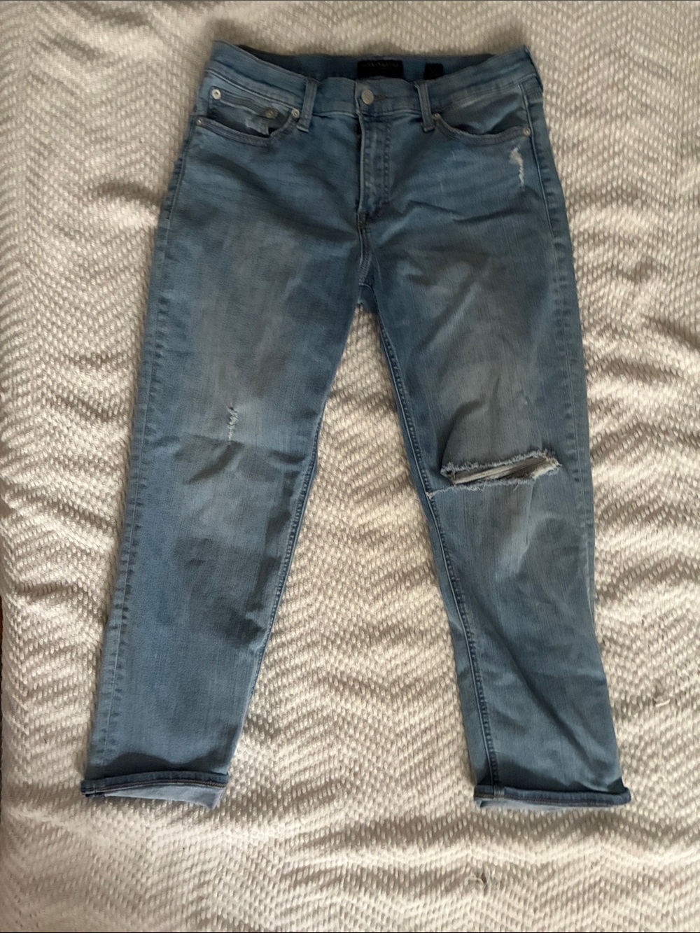 Lucky Brand Light Blue Boyfriend Jeans with Knee Rip